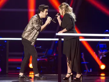 Vídeo: Javier Erro y Apryl Scemama cantan ‘Another love’ en la Batalla Vídeo: Javier Erro y Apryl Scemama cantan ‘Another love’ en la Batalla