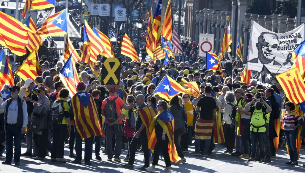 Noticias fin de semana (16-03-19) El independentismo se manifiesta en Madrid por el derecho de autodeterminación y contra el juicio del 'procés'