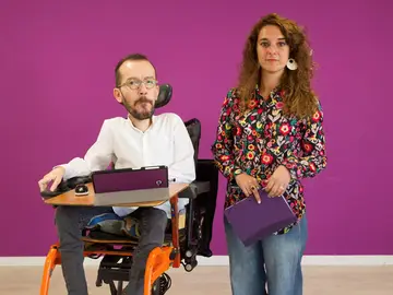 Pablo Echenique y Noelia Vera Pablo Echenique y Noelia Vera
