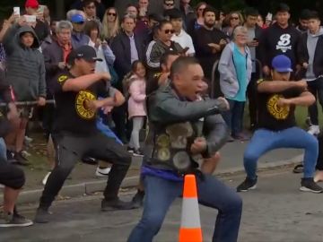 La espectacular haka de unos moteros para homenajear a las víctimas de Nueva Zelanda