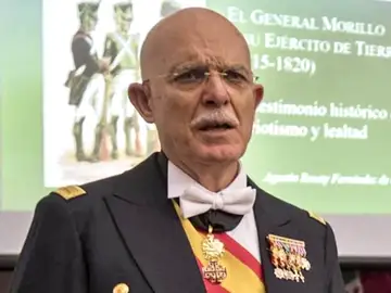 Cuatro militares y un exdiputado del PP, los nuevos fichajes de Vox para las elecciones Cuatro militares y un exdiputado del PP, los nuevos fichajes de Vox para las elecciones