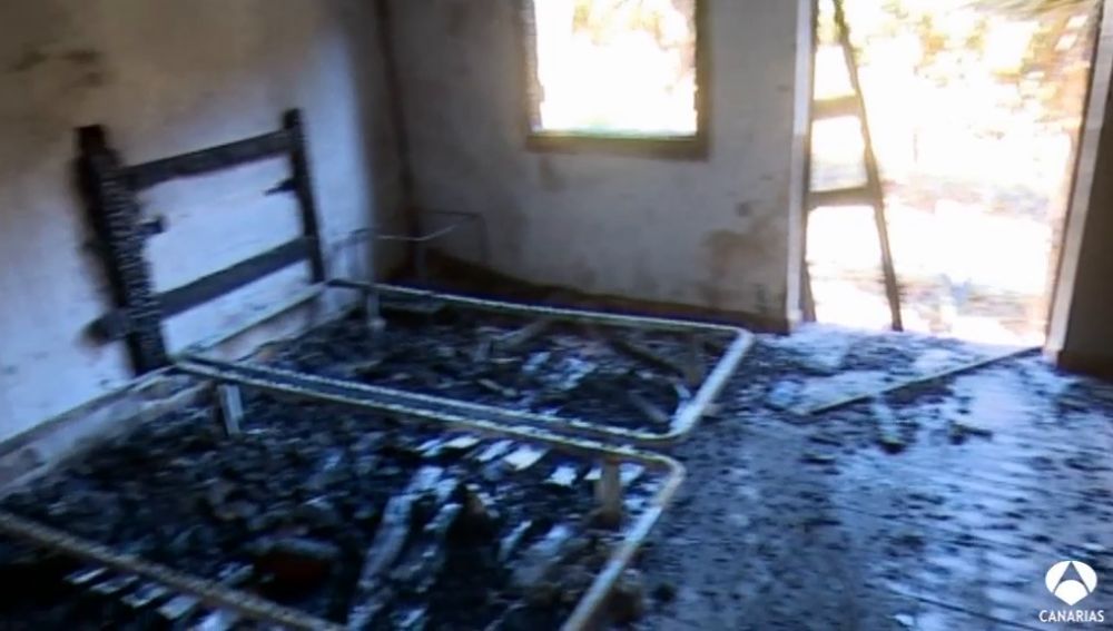 El Hotel Rural Molino del Agua, devastado por el fuego
