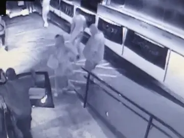 Comienza el juicio de dos millonarios británicos acusados de la desaparición de una joven en Marbella Comienza el juicio de dos millonarios británicos acusados de la desaparición de una joven en Marbella