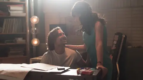 Elsa rompe la complicidad de Rober y Maribel Vídeo - Elsa rompe la complicidad de Rober y Maribel