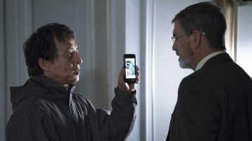 Jackie Chan y Pierce Brosnan en 'El extranjero'