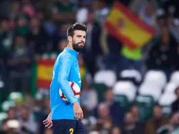 Gerard Piqué, en el Benito Villamarín Gerard Piqué, en el Benito Villamarín