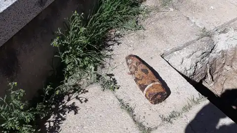 Obús encontrado en la UPM Obús encontrado en la UPM