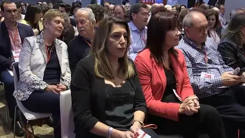 Sánchez y Casado utilizan las listas para apartar a los críticos Sánchez y Casado utilizan las listas para apartar a los críticos