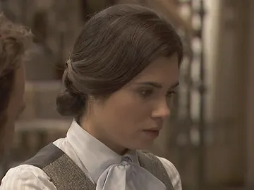 El lujoso regalo de Fernando a María que deja a la joven sin palabras El lujoso regalo de Fernando a María que deja a la joven sin palabras