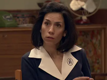 Manolita sigue insistiendo a Marcelino para que acepte a Luisita : "Tu hija te va a dejar de hablar de por vida" Manolita sigue insistiendo a Marcelino para que acepte a Luisita : "Tu hija te va a dejar de hablar de por vida"