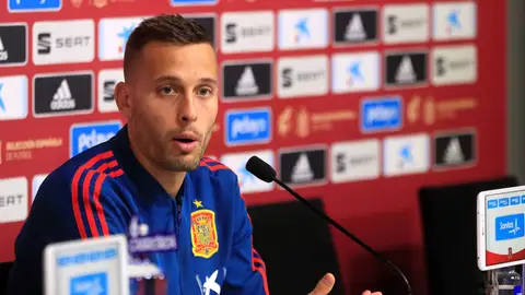 Sergio Canales en rueda de prensa Sergio Canales en rueda de prensa