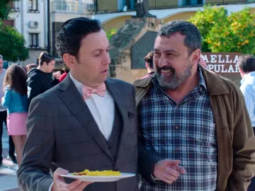 Cristóbal llega a Castrofiel, un pueblo que vota con ‘democracia App’ Cristóbal llega a Castrofiel, un pueblo que vota con ‘democracia App’