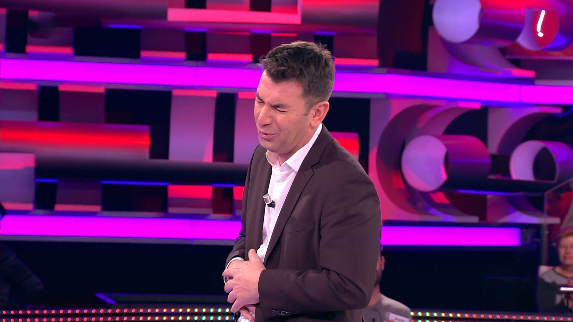 Los adivinos no pueden tener hijos, seg&uacute;n el chiste de Arturo Valls en '&iexcl;Ahora caigo!' 