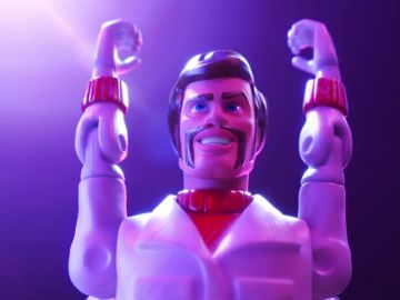 Duke Caboom, interpretado por Keanu Reeves en 'Toy Story 4'