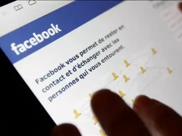 Facebook Facebook