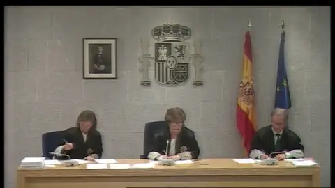 Este es el momento en que la juez del caso de Bankia se lía con el apellido de Goirigolzarri Este es el momento en que la juez del caso de Bankia se lía con el apellido de Goirigolzarri
