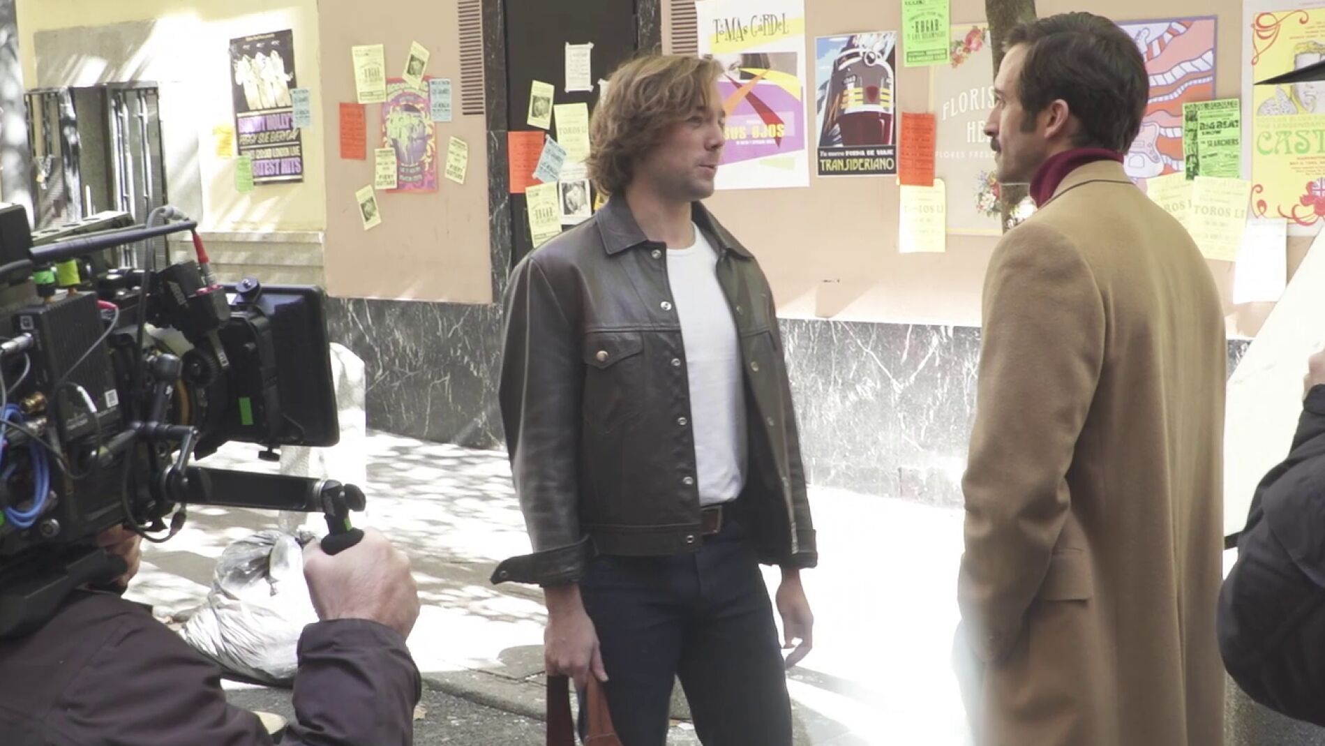 As&iacute; se grab&oacute; la carga de los "grises" en el primer cap&iacute;tulo de '45 revoluciones'