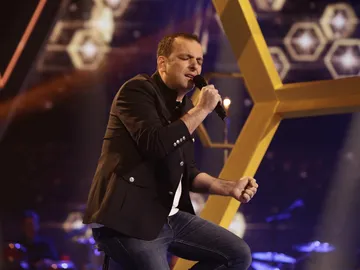 Javi Moya canta ‘Si tú no estás aquí’ en los Directos de ‘La Voz’ Javi Moya canta ‘Si tú no estás aquí’ en los Directos de ‘La Voz’