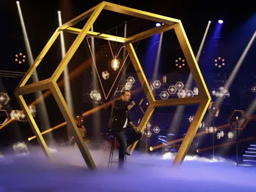 Antonio Orozco, al borde de la lágrima tras la actuación de Javi Moya en los Directos de 'La Voz' Antonio Orozco, al borde de la lágrima tras la actuación de Javi Moya en los Directos de 'La Voz'
