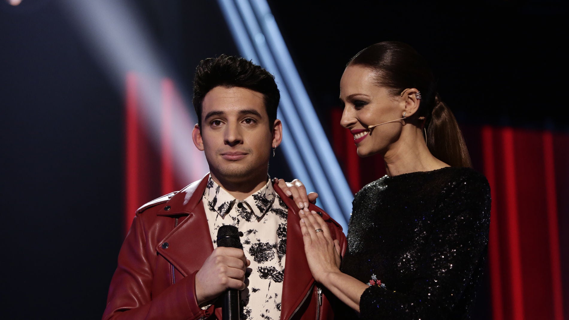 V&Iacute;DEO: uis Fonsi aplaude la actuaci&oacute;n de Alex Palomo en los Directos de 'La Voz': "Pase lo que pase, este es tu comienzo"