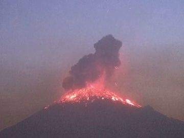 México eleva a fase 3 la alerta por actividad de volcán Popocatépetl 