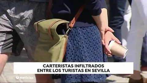 La policía alerta del aumento de carteristas en Sevilla La policía alerta del aumento de carteristas en Sevilla