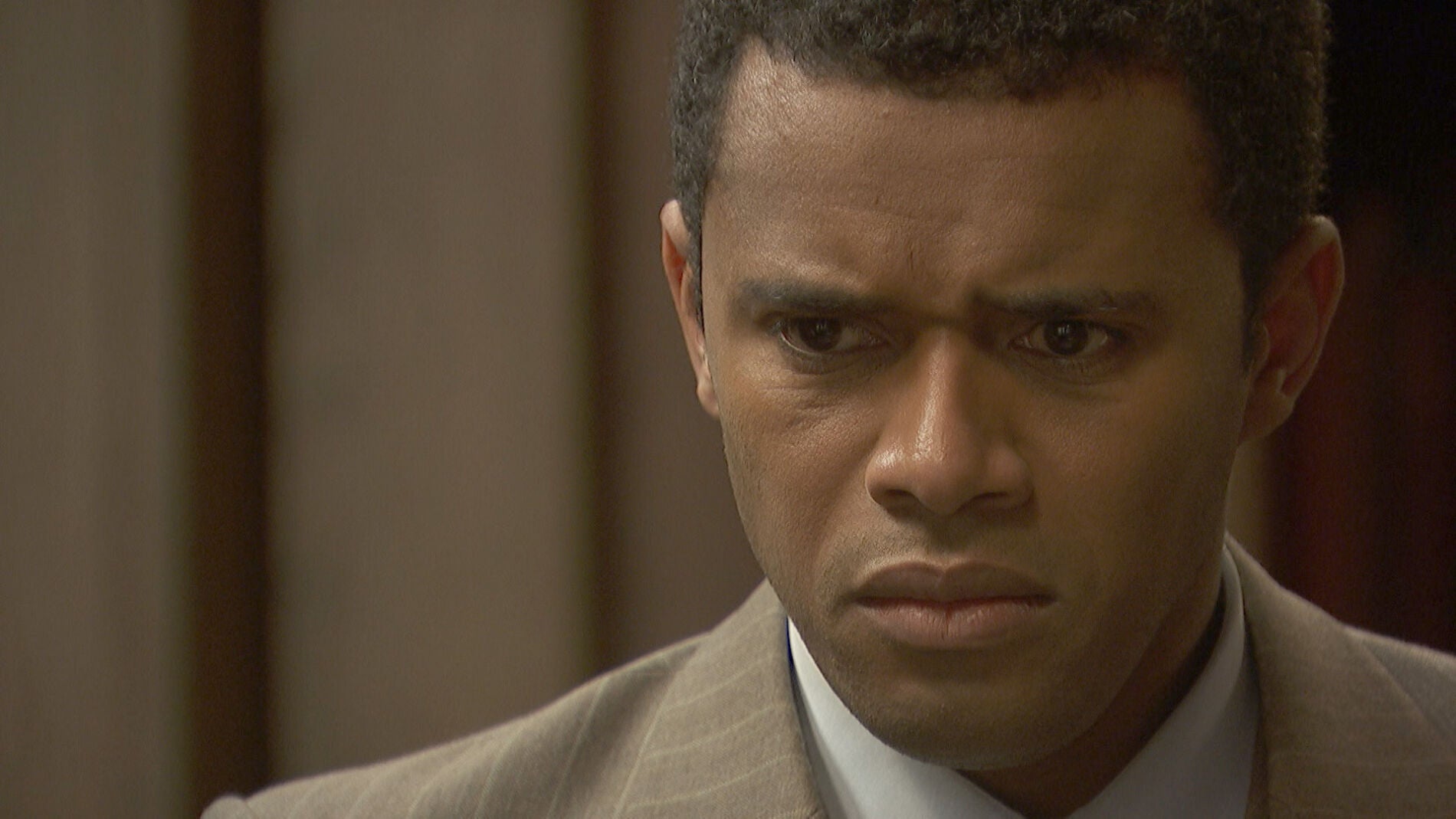 Francisca Montenegro envenena a Roberto para salvar a Mar&iacute;a