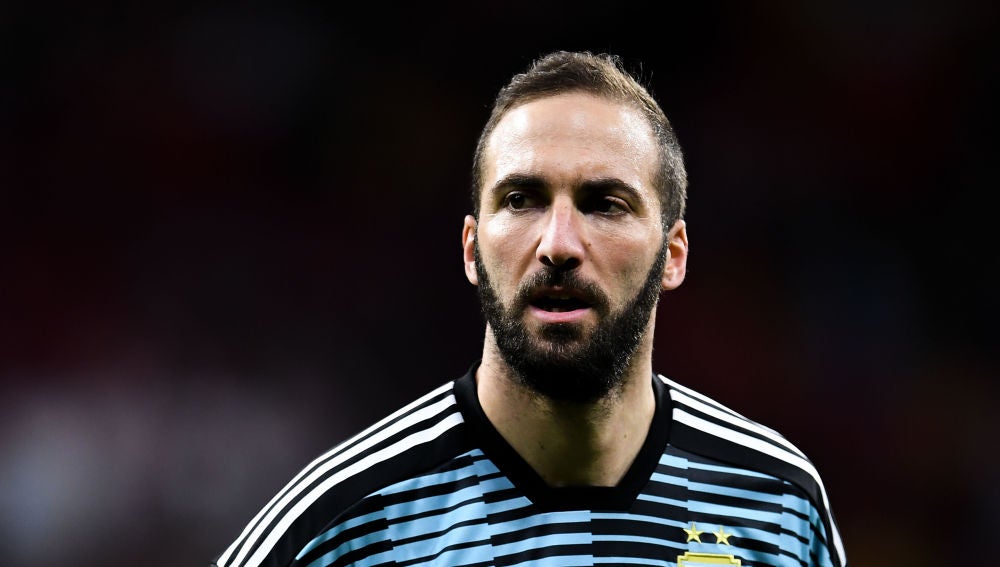 Gonzalo Higuaín se retira de la selección argentina