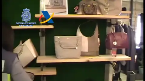 Desmantelada una de las mayores distribuidoras online de productos de lujo falsificados Desmantelada una de las mayores distribuidoras online de productos de lujo falsificados