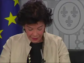 El ataque de risa de la ministra Celaá con la especies invasoras El ataque de risa de la ministra Celaá con la especies invasoras