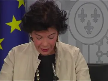 El ataque de risa de la ministra Celaá con la especies invasoras El ataque de risa de la ministra Celaá con la especies invasoras