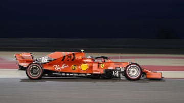 Charles Leclerc, durante la clasificación del GP de Baréin