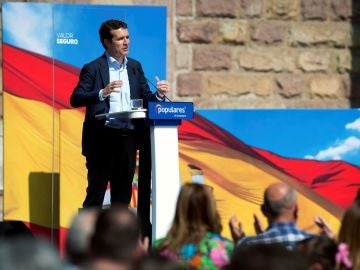 Pablo Casado durante un acto en Torrelavega