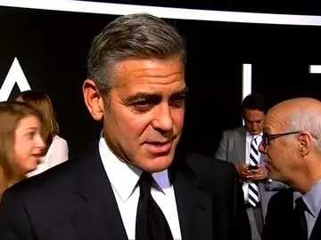 Clooney llama al boicot de los hoteles del sultán de Brunéi porque el país castigará con latigazos y la lapidación el sexo gay y el adulterio Clooney llama al boicot de los hoteles del sultán de Brunéi porque el país castigará con latigazos y la lapidación el sexo gay y el adulterio