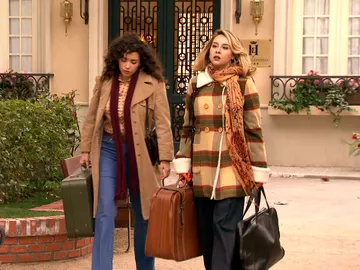 Luisita y Amelia, echadas de su casa Luisita y Amelia, echadas de su casa