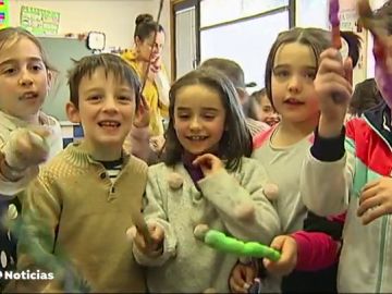 Un colegio se inspira en 'Harry Potter' para crear su propia escuela de magia y ense&ntilde;ar a sus alumnos a trav&eacute;s de hechizos y pociones 