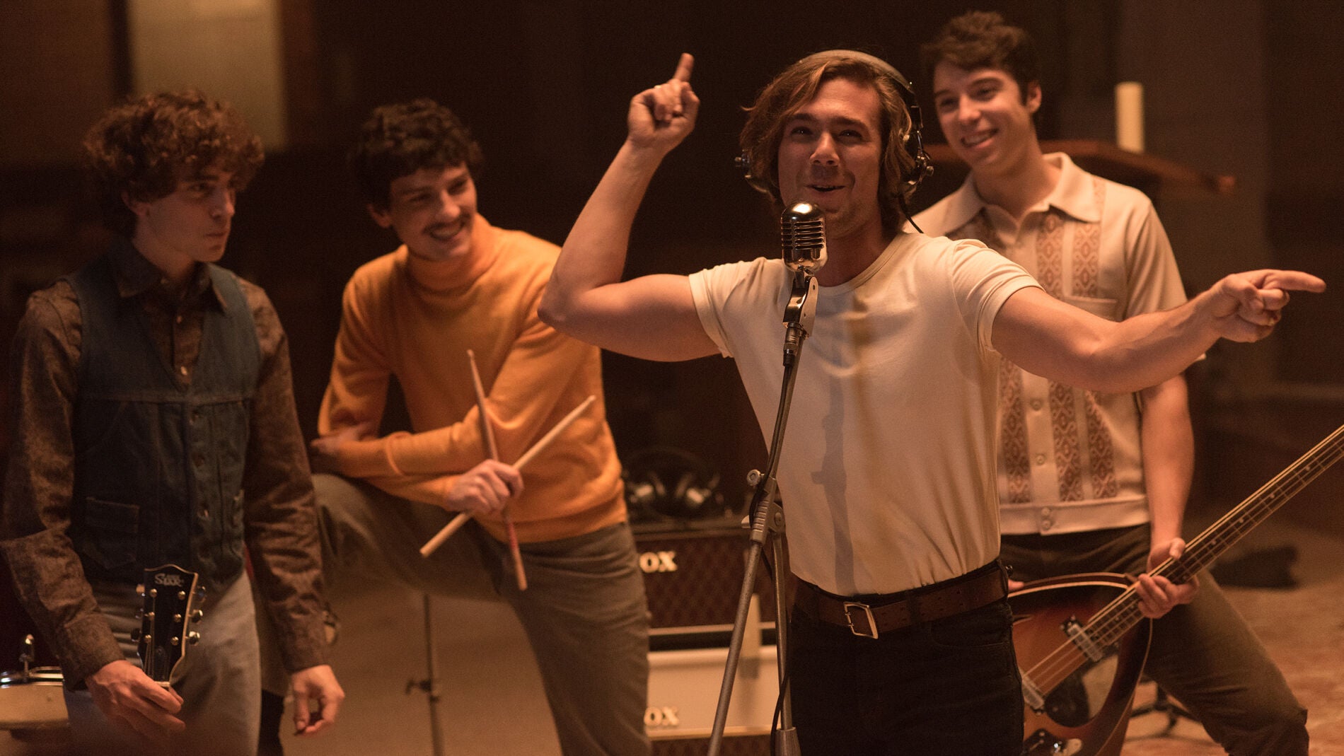 As&iacute; grabaron Robert, Maribel y Guillermo el primer sencillo