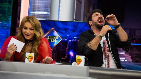 Vídeo - "La silla de Paulina Rubio es de primera clase", los coaches revelan en 'El Hormiguero 3.0' algunos de los secretos mejor guardados de 'La Voz'