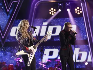 Miriam Rodríguez y Andrés Martín cantan 'Mejor sin miedo' en la Final de 'La Voz' Miriam Rodríguez y Andrés Martín cantan 'Mejor sin miedo' en la Final de 'La Voz'