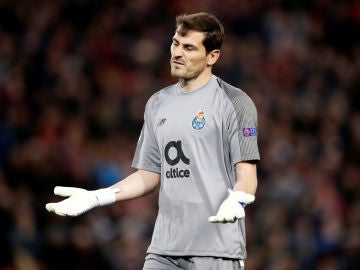 Iker Casillas, durante el partido contra el Liverpool