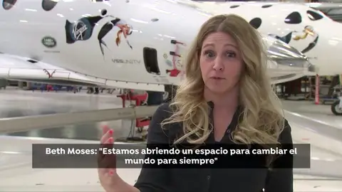 Beth Moses, la primera mujer en realizar un viaje comercial al espacio Beth Moses, la primera mujer en realizar un viaje comercial al espacio