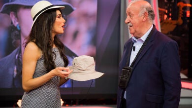 Pilar Rubio sorprende a Vicente del Bosque con las últimas tendencias de moda