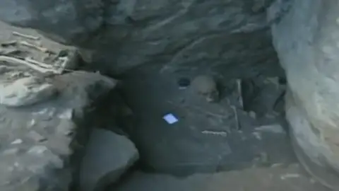 Hallan en una cueva de Filipinas una nueva especie humana que vivió hace 67.000 años Hallan en una cueva de Filipinas una nueva especie humana que vivió hace 67.000 años