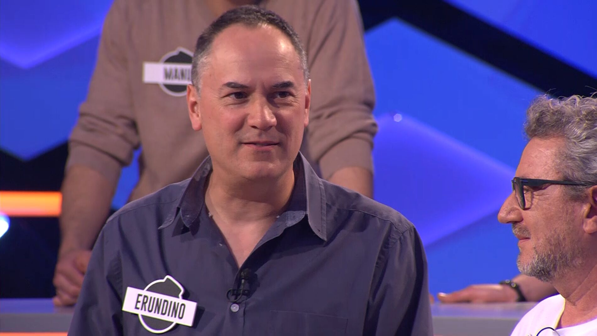 El peculiar truco de Erundino, de 'Los Lobos', para que sus alumnos no lleguen tarde