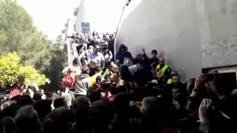 Boicotean un acto de Cayetana Álvarez de Toledo en la Universidad Autónoma de Barcelona Boicotean un acto de Cayetana Álvarez de Toledo en la Universidad Autónoma de Barcelona