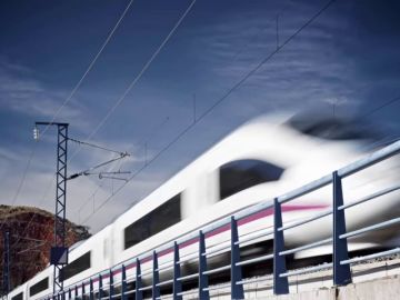 Renfe prepara su AVE 'low cost'