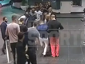 El vídeo del incidente de Conor McGregor El vídeo del incidente de Conor McGregor