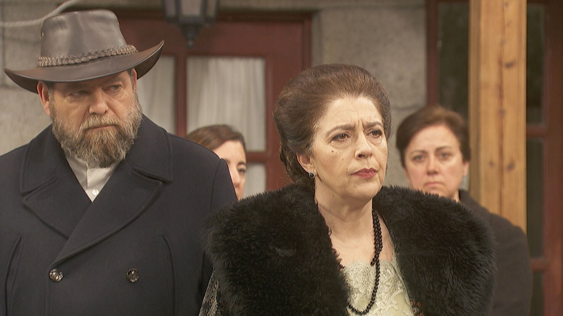 V&iacute;deo: Francisca, pieza clave para frenar a los alborotadores: "Puente Viejo sigue siendo mi pueblo"