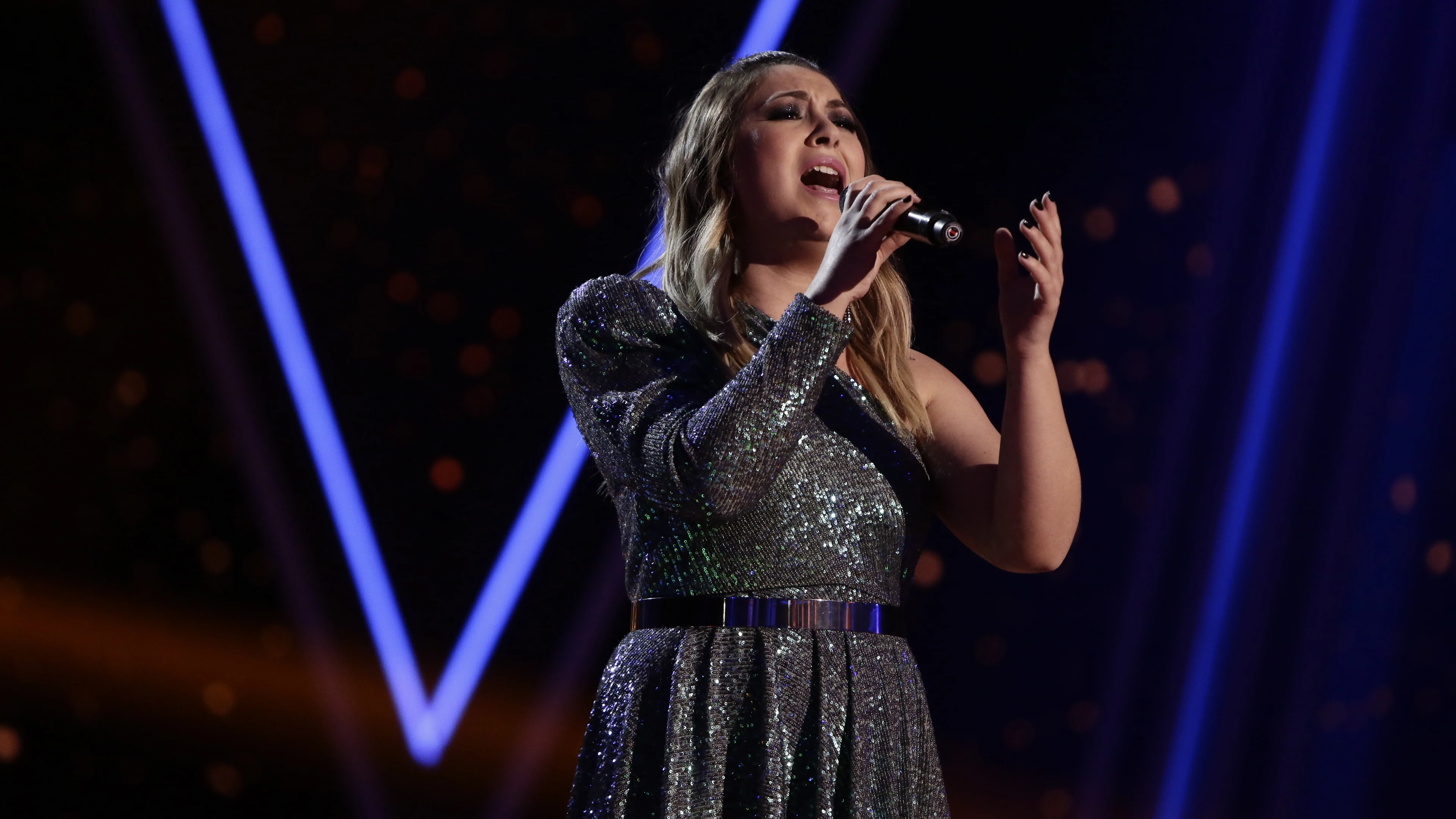 María Espinosa canta 'Amiga mía' en la Final de 'La Voz'