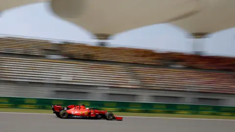 Sebastian Vettel, en los Libres del GP de China Sebastian Vettel, en los Libres del GP de China